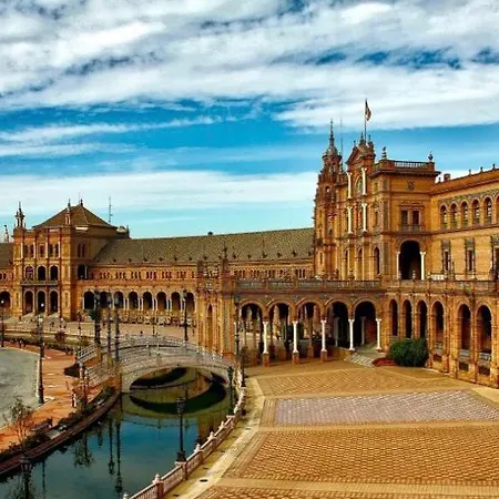 Budget Downtown Sevilla