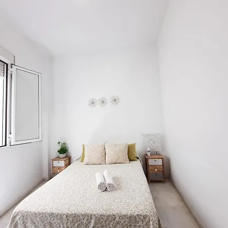 Budget And Lovely Setas * Sevilla