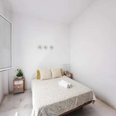 Budget And Lovely Setas * Sevilla