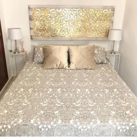 Budget And Lovely Setas Sevilla