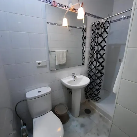 Budget And Lovely Setas Apartment